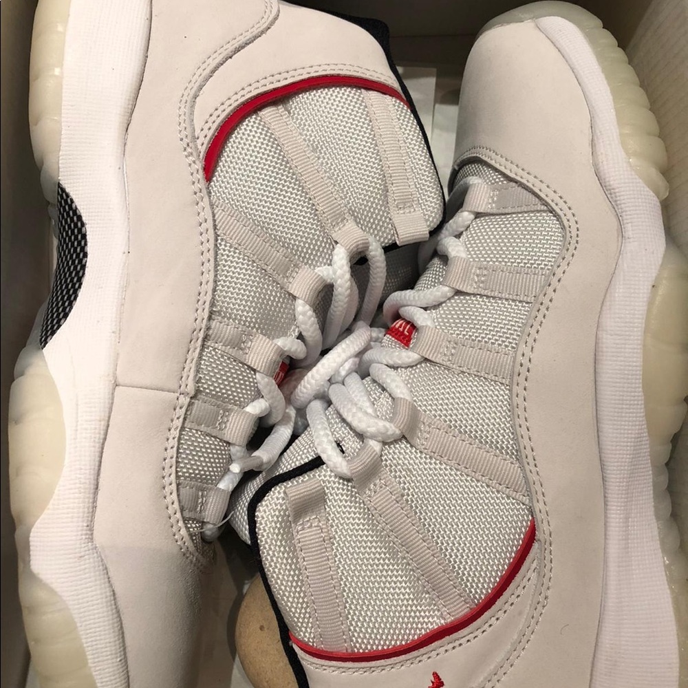 Nike Retro Jordan 11